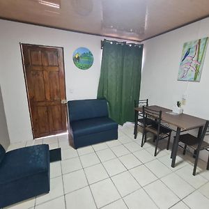 Cabinas Guayabon #4, Ac, La Fortuna Volcan Arenal Apartment Exterior photo