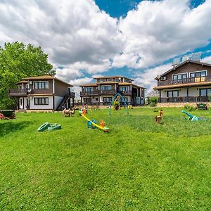 Hotel Complex Zlatnata Ribka Durankulak Exterior photo