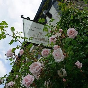 The Mulberry Inn Glyn Ceiriog Exterior photo