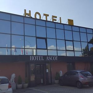 Hotel Ascot Binasco Exterior photo