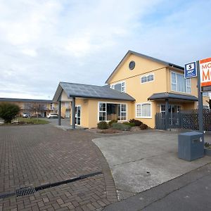 Monarch Motel Invercargill Exterior photo