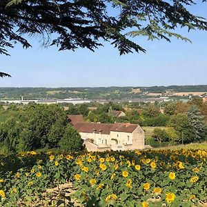 Le Domaine De Bella Bed & Breakfast Dange-Saint-Romain Exterior photo