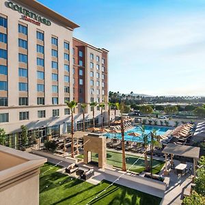 Courtyard By Marriott Irvine Spectrum Hotel Exterior photo