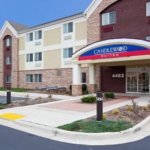 Candlewood Suites Milwaukee Brown Deer, An Ihg Hotel Exterior photo