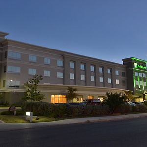 Holiday Inn Hotel & Suites Northwest San Antonio, An Ihg Hotel Exterior photo