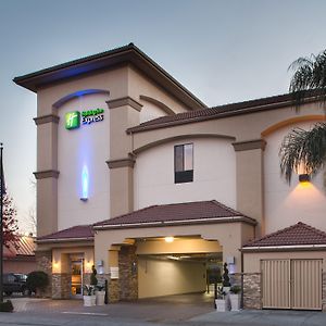 Holiday Inn Express Redwood City Central, An Ihg Hotel Exterior photo