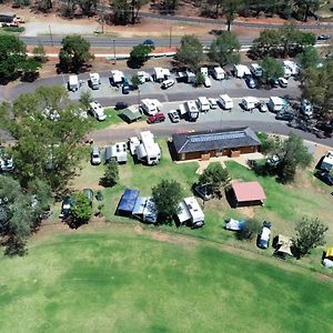 Spicer Caravan Park Hotel Parkes Exterior photo