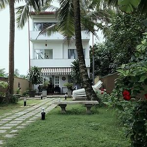 Maggona Beach Villa Exterior photo