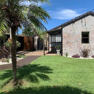 Caba Beach Cabin Hotel Cabarita Beach Exterior photo