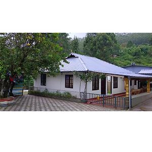 Navaneeth Homestay Devikolam Exterior photo