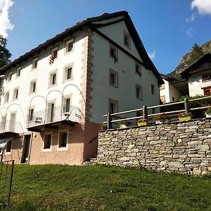 Casa Sonnenberg Apartment Bosco Gurin Exterior photo