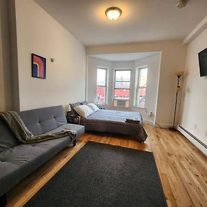 Deluxe Studio Minutes From Nyc! Apartment Union City Exterior photo