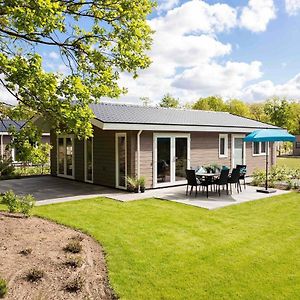 Modern Chalet With A Dishwasher, Located In Park De Veluwe Villa Beekbergen Exterior photo