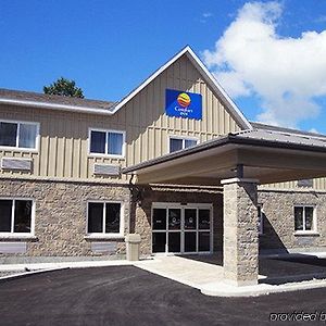 Comfort Inn & Suites Thousand Islands Harbour District Gananoque Exterior photo