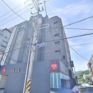 The Apple Hotel Busan Exterior photo