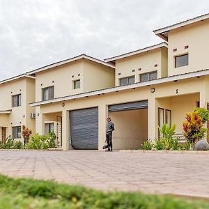 The Crest Lodge Limited Lusaka Exterior photo