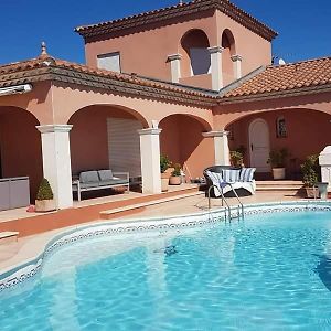 Les Collines D'Ugernum Bed & Breakfast Beaucaire  Exterior photo