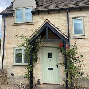 Cotswold Cottage Cheltenham Exterior photo