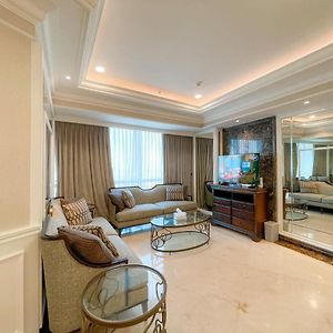 Elegance Penthouse Apartment Surabaya Exterior photo