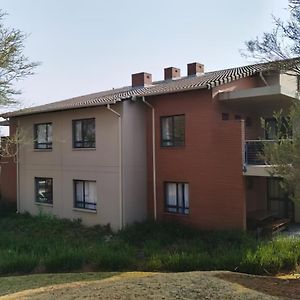 Carnoustie 5 Self Catering Apartment Roodepoort Exterior photo