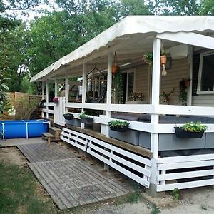 Mobil Home Au Calme En Provence Peyruis Exterior photo