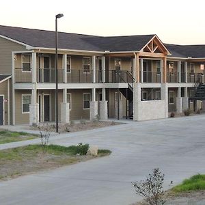 Travelodge Cotulla Texas Exterior photo