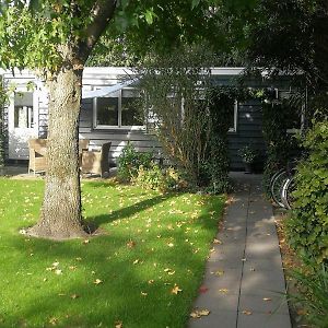 Het Huisje Apartment Bergen op Zoom Exterior photo