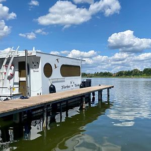 Ahoiwerder Rollyboot Florina Fuehrerscheinfrei Hotel Schwielowsee Exterior photo