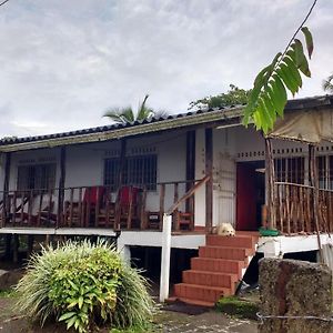 Los Cocos Hostal Hotel Bazan Exterior photo