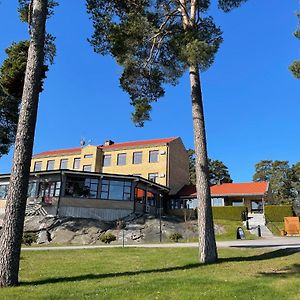 Runoe Moeten & Events Hotel Akersberga Exterior photo