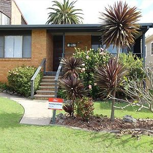 Breakaway, 11 Scott Street Villa Crescent Head Exterior photo