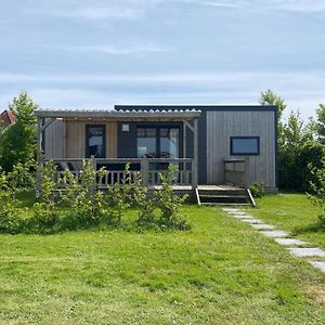 Modern Chalet With 2 Bathrooms In Friesland De Veenhoop Exterior photo