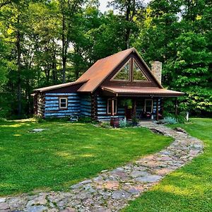 5 Star Cabin In Brown County Villa Morgantown Exterior photo