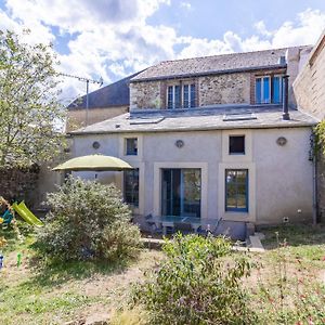 Gite Chaleureux Bord De Loire : Proche Commerces, Terrasse, Velo, Ideal Couple/Famille - Fr-1-622-67 Villa Ingrandes  Exterior photo