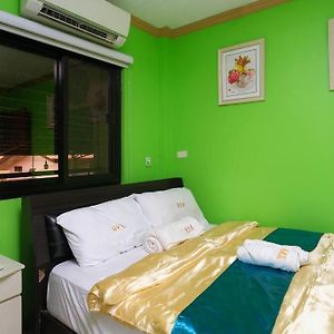 Golden V Primera Unit B Apartment Malolos Exterior photo