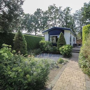 Knus Chalet Met Alle Gemakken In Bosrijke Omgeving Villa Voorthuizen Exterior photo