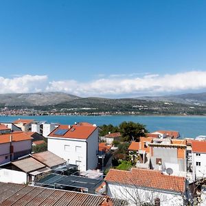 Apartments Zen Mastrinka Trogir Exterior photo