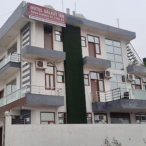 Hotel Galaxy Inn Greater Noida Exterior photo