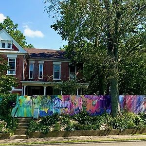 Quiet, Gated Oasis Near Downtown Lexington Apartment Exterior photo