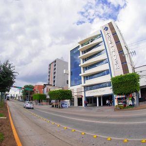 Hotel River Poliforum Leon Exterior photo