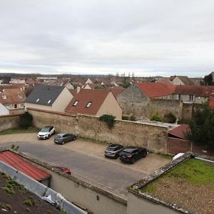 Appartement Duplex Pont-Sainte-Maxence Exterior photo