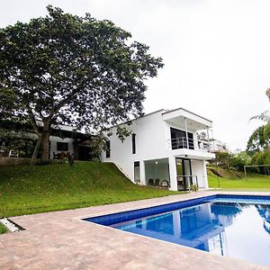 ¡Casa Con Piscina La Maria! Dias Inolvidables Apartment Pereira Exterior photo