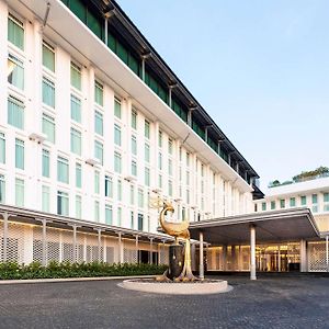 Ramada Plaza By Wyndham Chao Fah Phuket Hotel Exterior photo