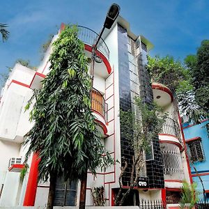 Oyo The S R Inn Kolkata Exterior photo