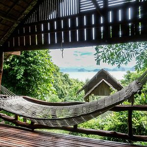 Tha Khao Bay View Bungalow Hotel Ko Yao Noi Exterior photo