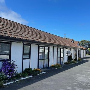 Summer Inn Motel Orewa Exterior photo