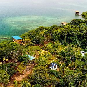 Roam Yoga & Wellness Lodge Bocas del Toro Exterior photo