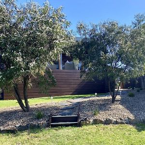 The Cosy Bungalow Bed & Breakfast Portarlington Exterior photo