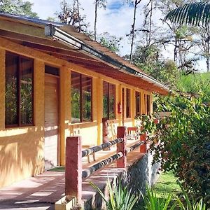 Mindo Loma Bird Lodge Exterior photo