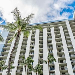 Hawaiian Princess Makaha Aparthotel Waianae Exterior photo